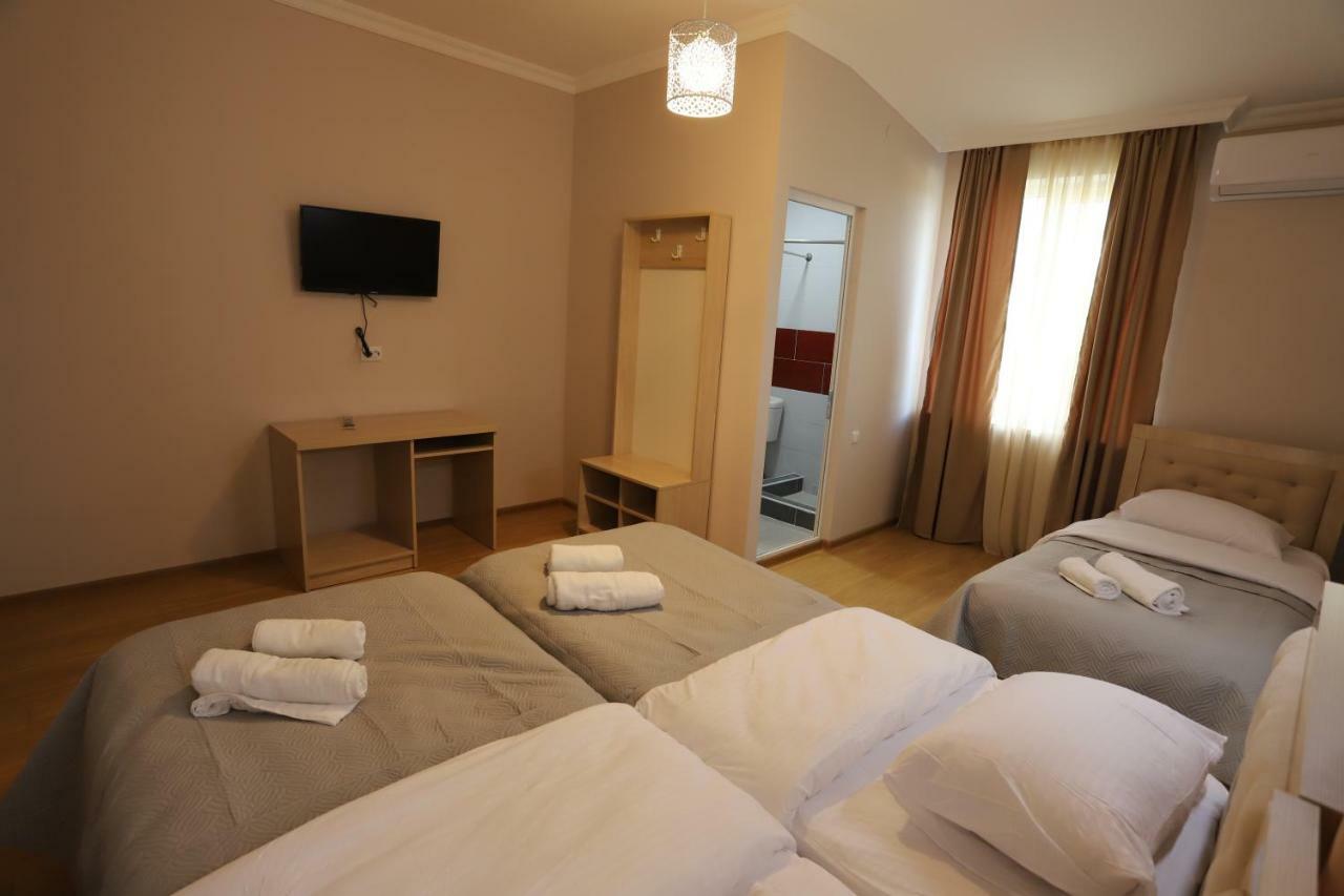Hotel Hollywood Kutaisi Eksteriør billede