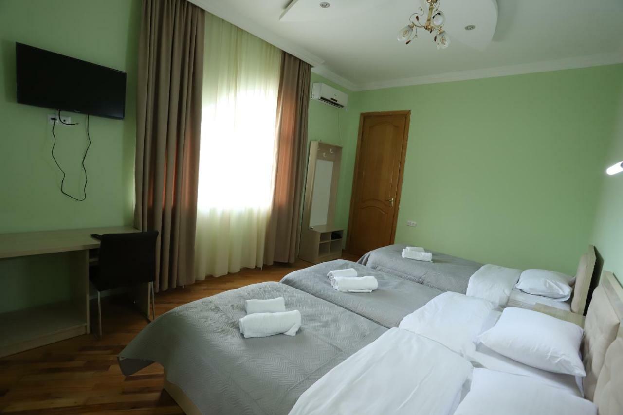 Hotel Hollywood Kutaisi Eksteriør billede
