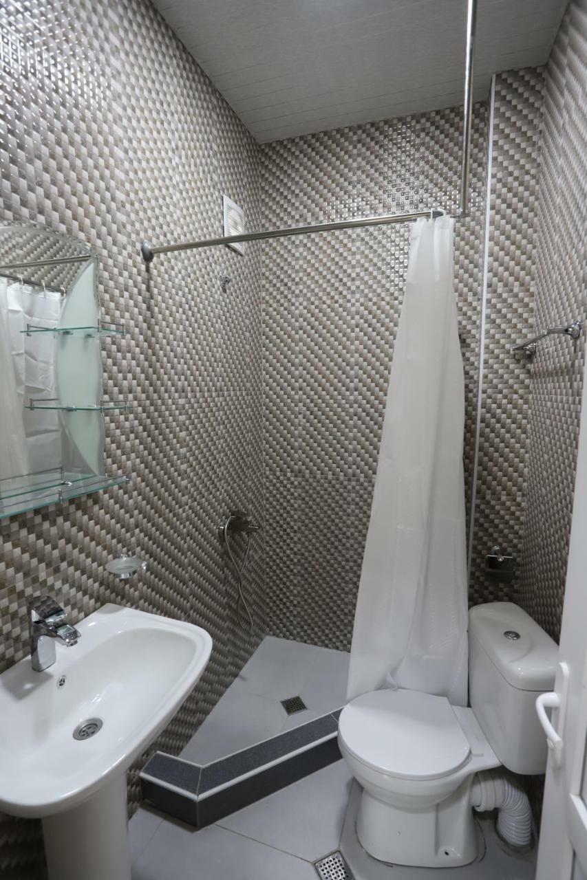 Hotel Hollywood Kutaisi Eksteriør billede
