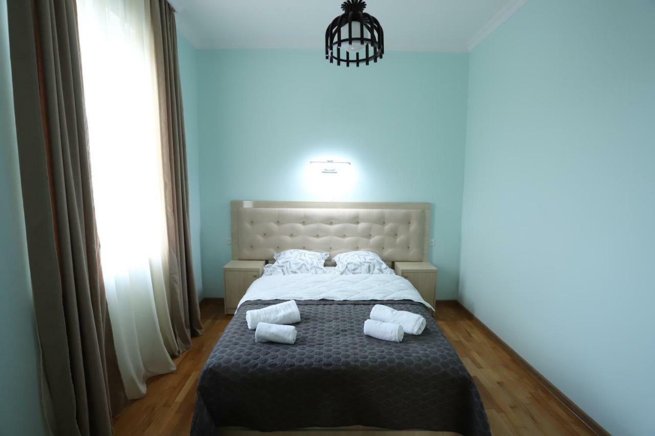 Hotel Hollywood Kutaisi Eksteriør billede